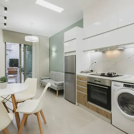 Peris 1 - Near Old Town With Parking 公寓