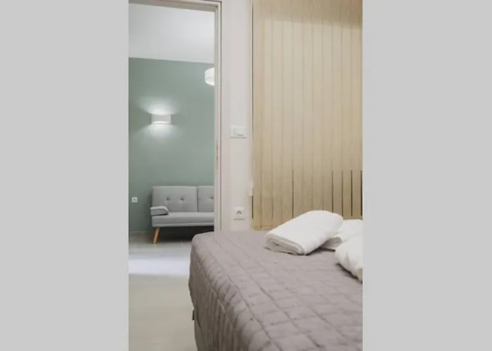 Peris 1 - Near Old Town With Parking خانيا